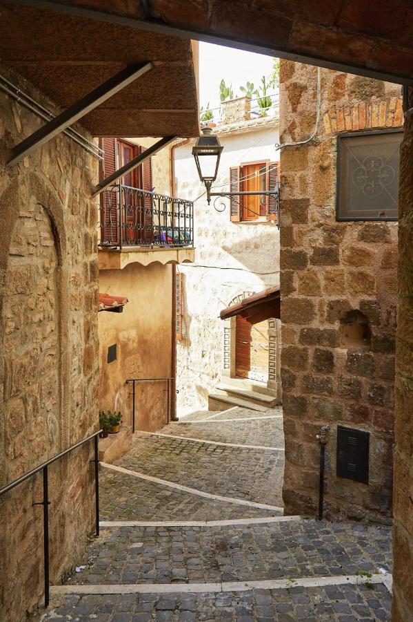 Hotel Il Confessionale Castelnuovo Di Porto Esterno foto
