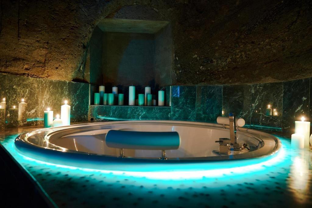 Hotel Il Confessionale Castelnuovo Di Porto Esterno foto