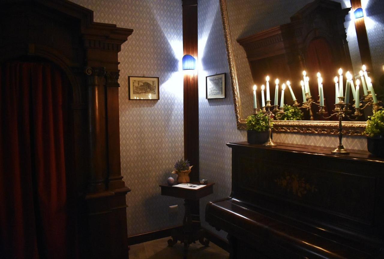 Hotel Il Confessionale Castelnuovo Di Porto Esterno foto