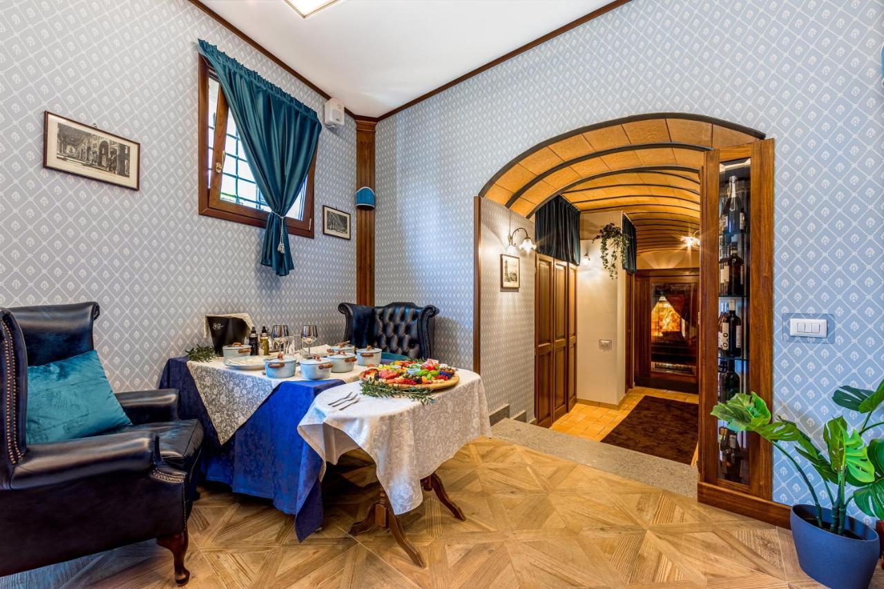 Hotel Il Confessionale Castelnuovo Di Porto Esterno foto