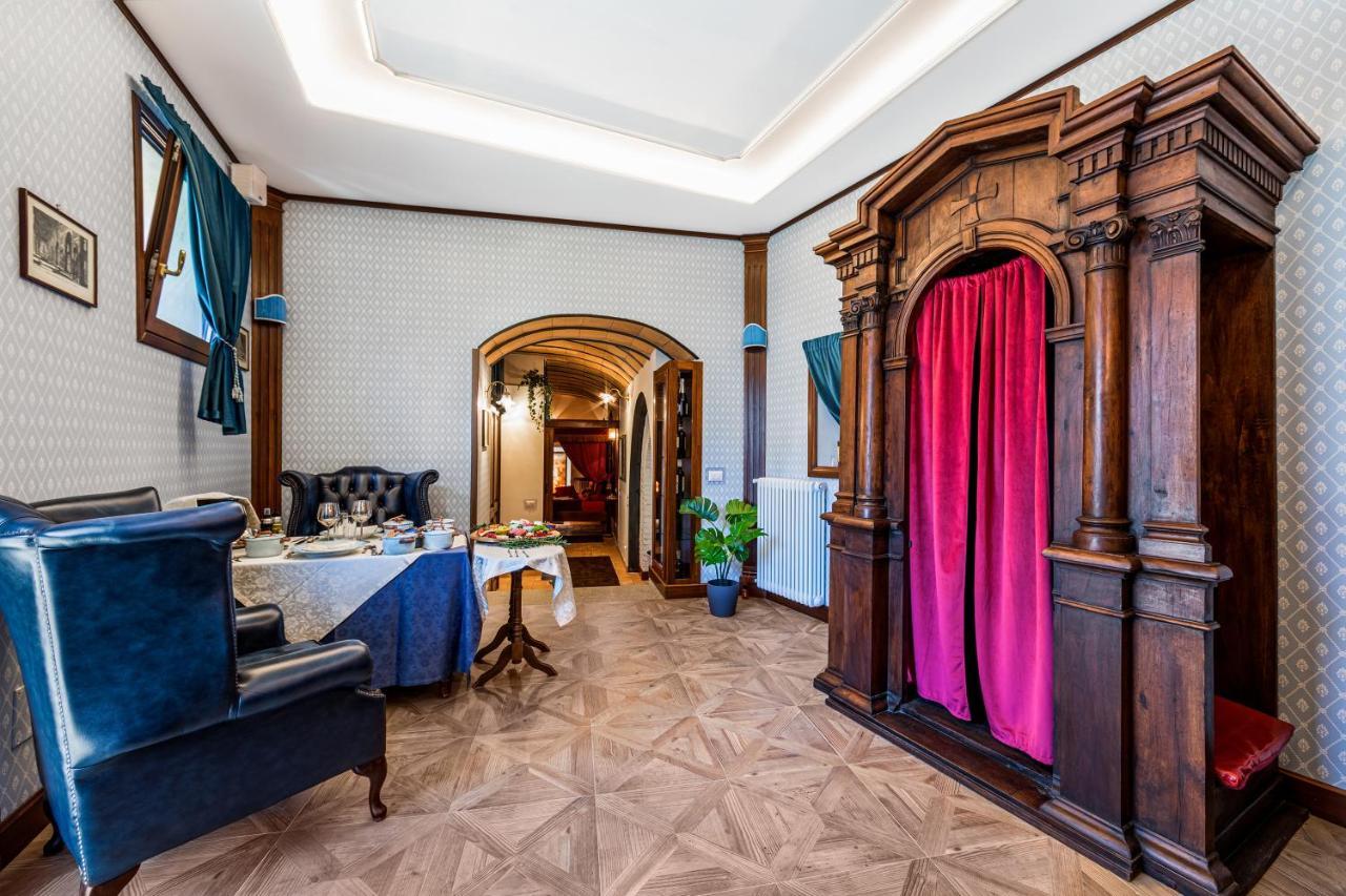 Hotel Il Confessionale Castelnuovo Di Porto Esterno foto